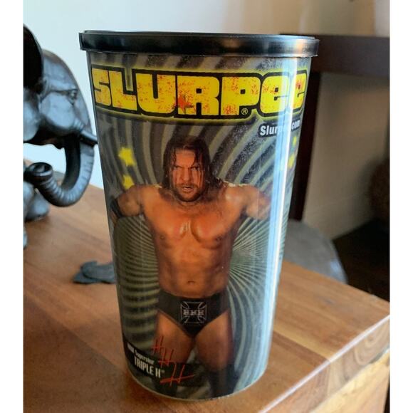 Wwe Triple H‎ Holographic Cup - Picture 1 of 2